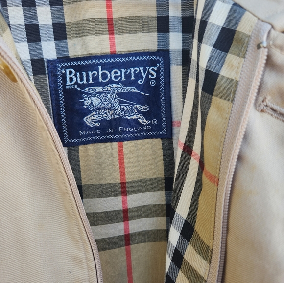 Burberry Authentic jacket - Picture 6 of 11